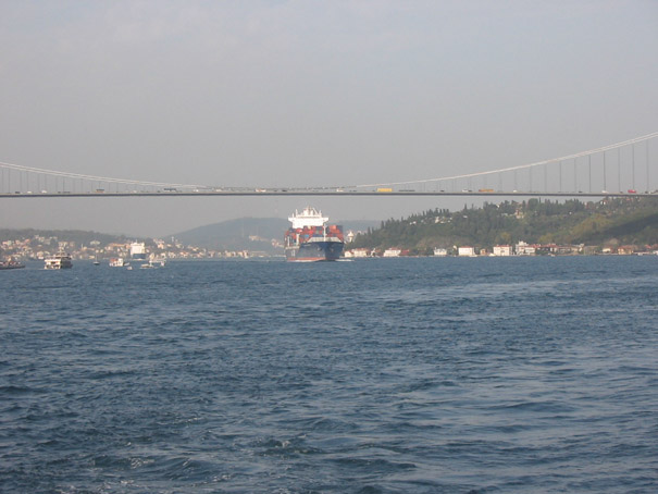 Brodovi, camci i tankeri u Istanbulu (Turska) 14 A.jpg